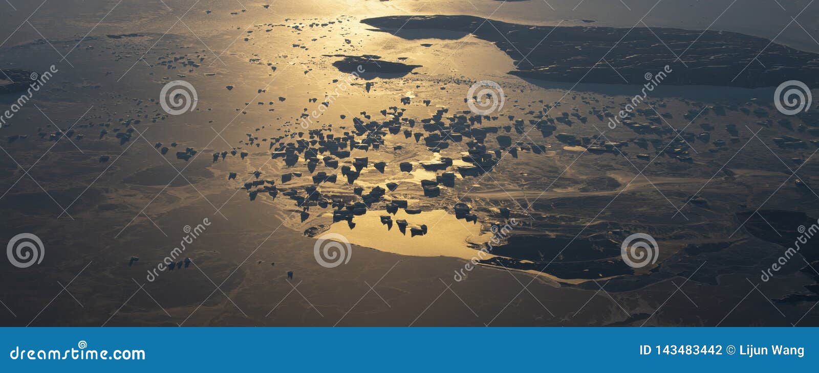 20take an aerial view of the ice and sunrise over the bering strait.Ã¯Â¼Ë1Ã¯Â¼â°